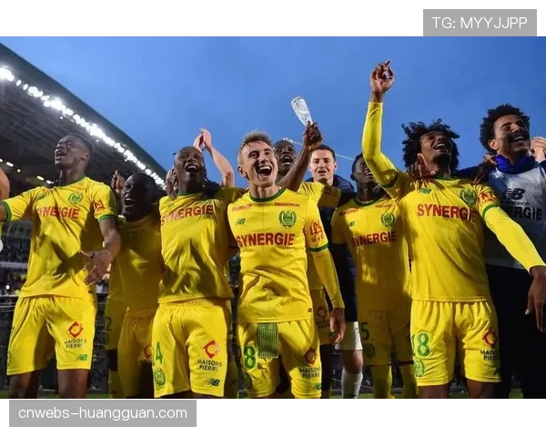 前南特球员性侵案开庭，引发法国足坛对更衣室文化的再次审视